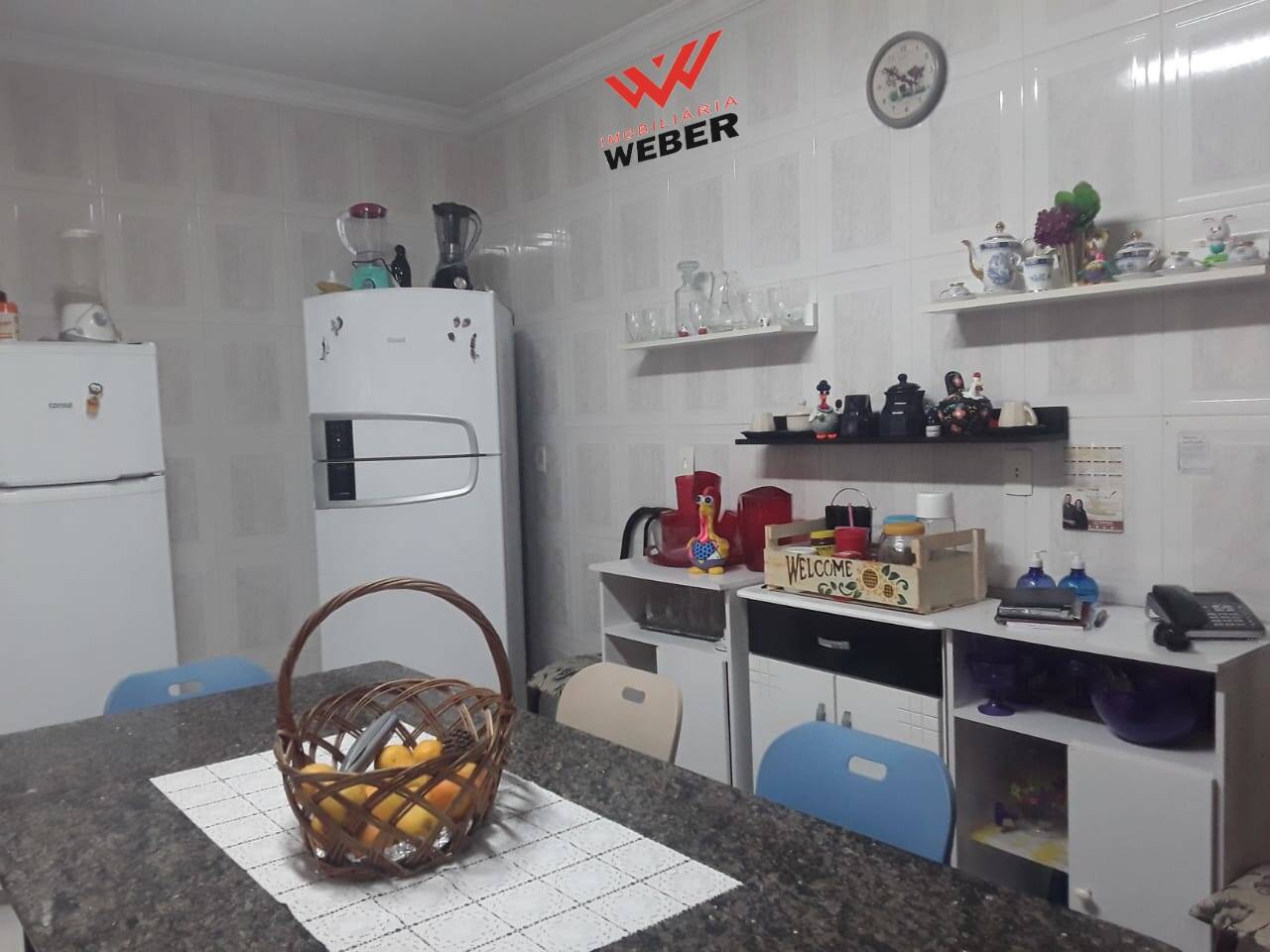 Casa à venda com 6 quartos, 400m² - Foto 11